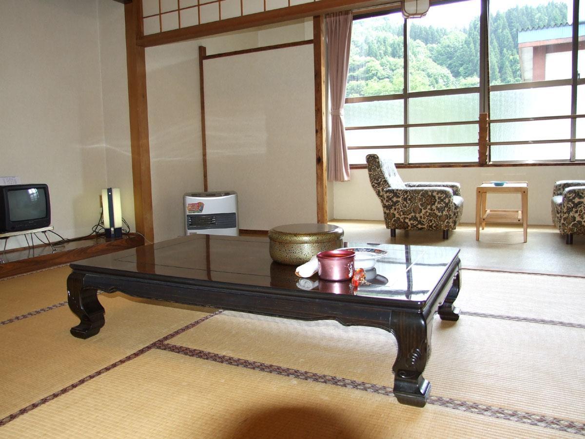 Hanezawa Onsen Katoya Ryokan Mogami Экстерьер фото
