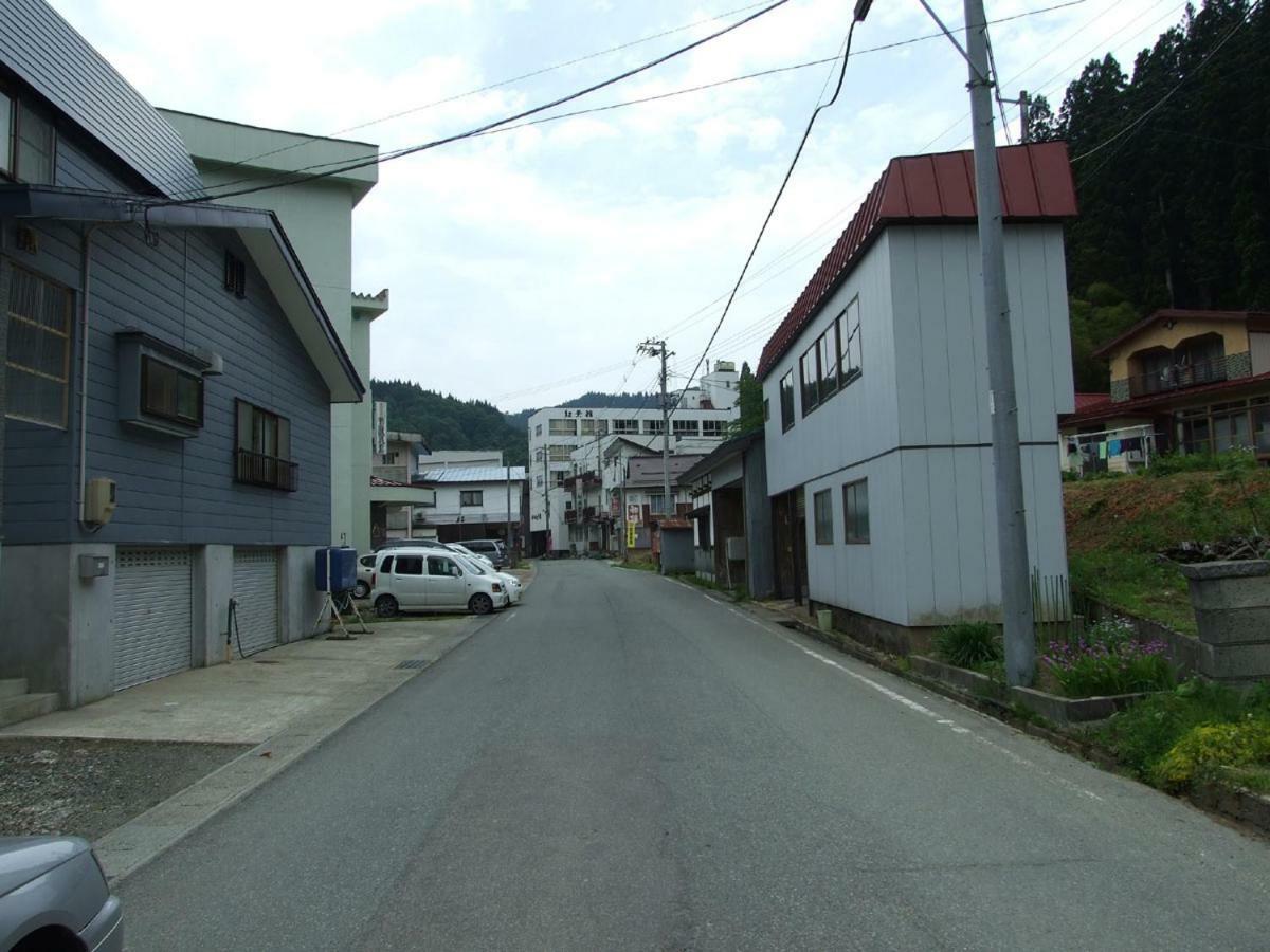 Hanezawa Onsen Katoya Ryokan Mogami Экстерьер фото